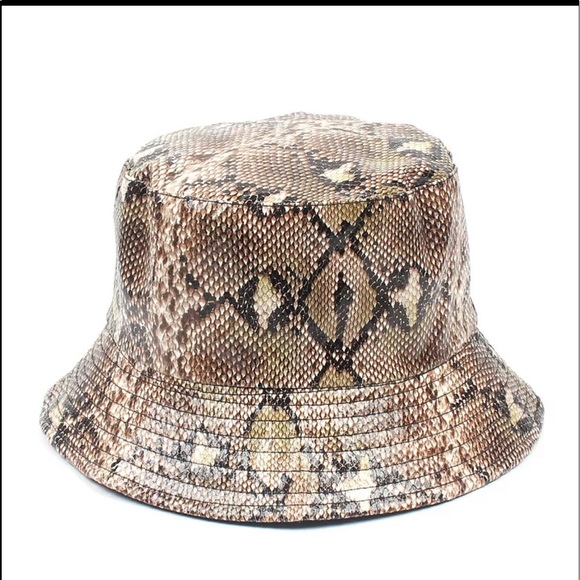 Bucket hat - Picture 1 of 2